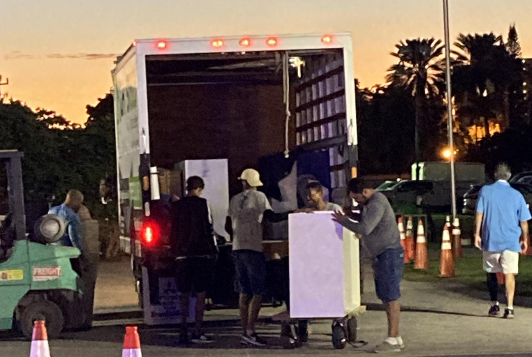 如何运送货物到贸易展会：选择正确的方法